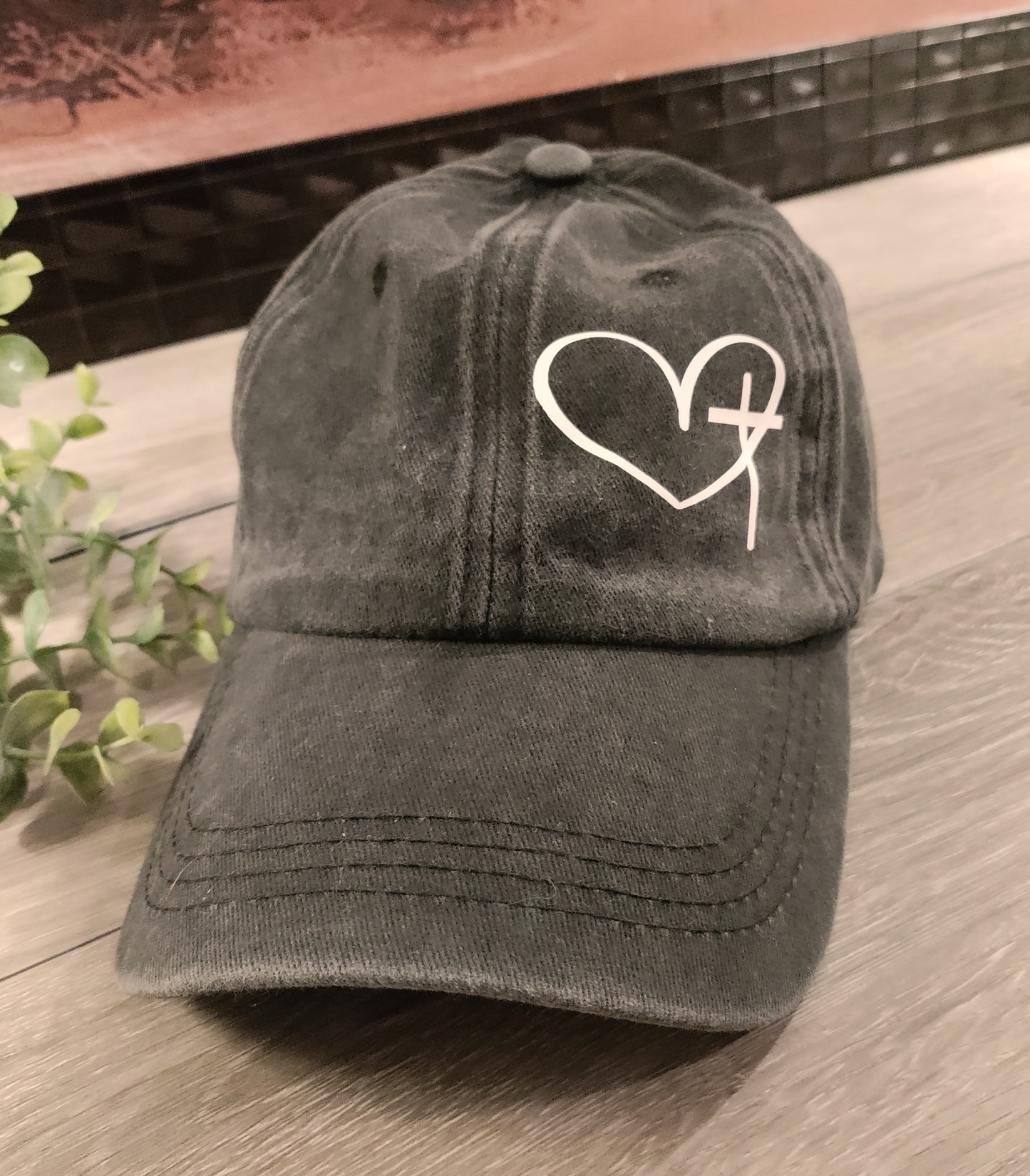 Hat/ Heart Cross