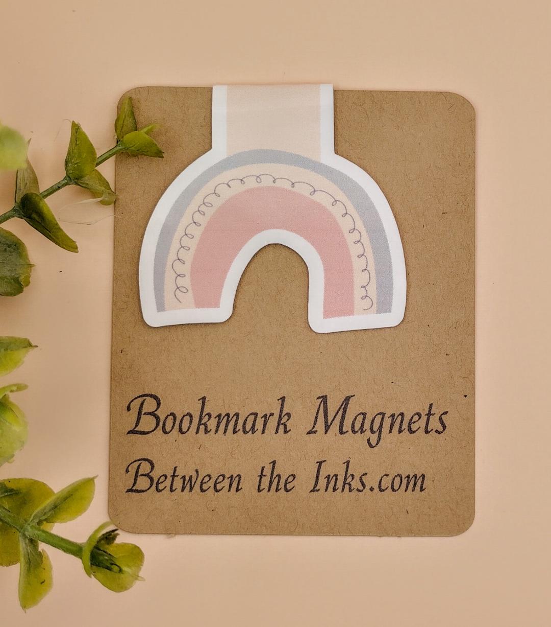 Rainbow Two Magnetic Bookmaker