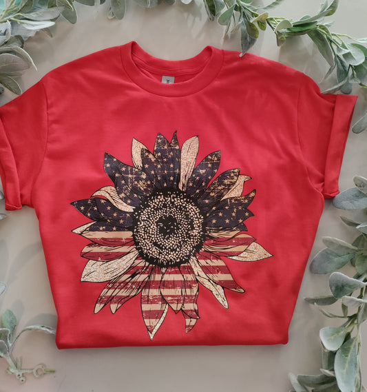 Daisy USA Flag t-shirt