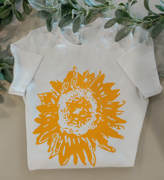 Sunshine Daisy t-shirt